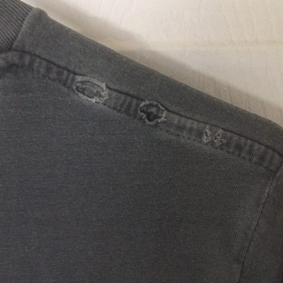 American Eagle distressed/tattered Eagle Tee - Picture 6 of 6